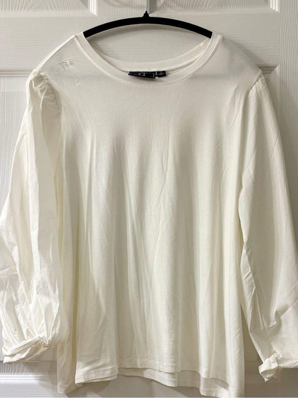 G by Giuliana White Puff Sleeve Top size 1x